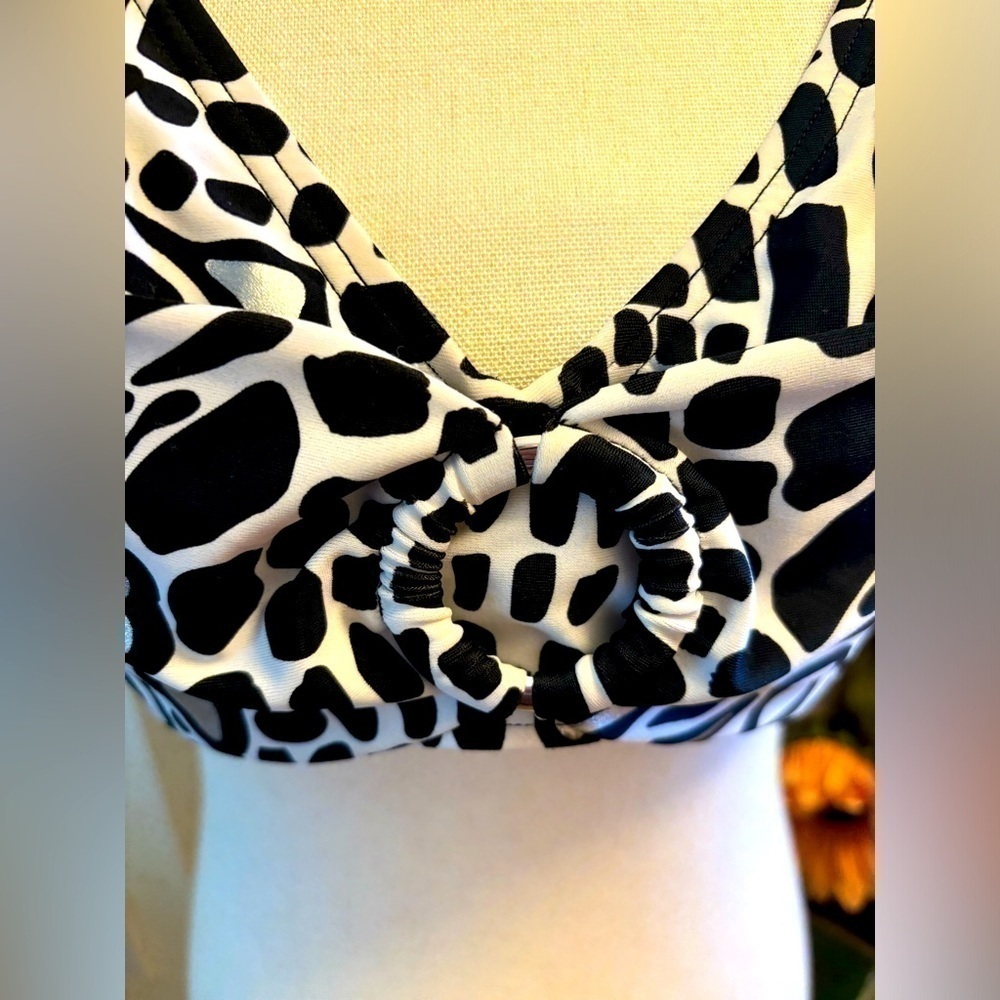 Be Creative Black White Bikini Top Animal Print 14 Large XL - Picture 2 of 5